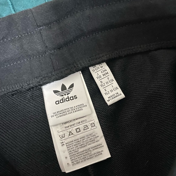 Pants Adidas Original - Picture 3 of 3